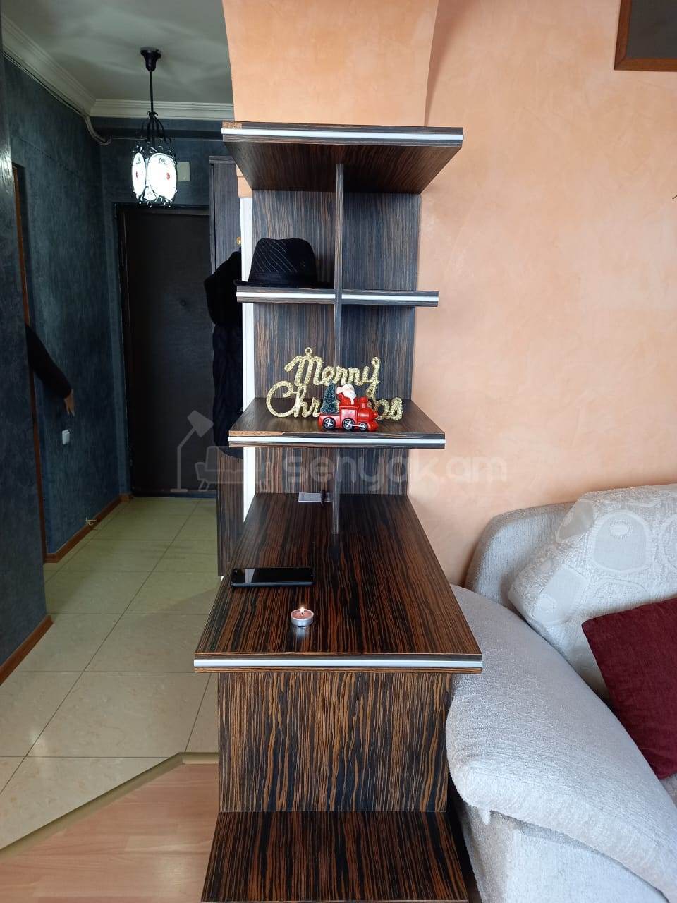 1 Սենյականոց Բնակարան, 40քմ, 6/9 հարկ, Կապիտալ Վերանորոգված, Կահավորված, Արևկող