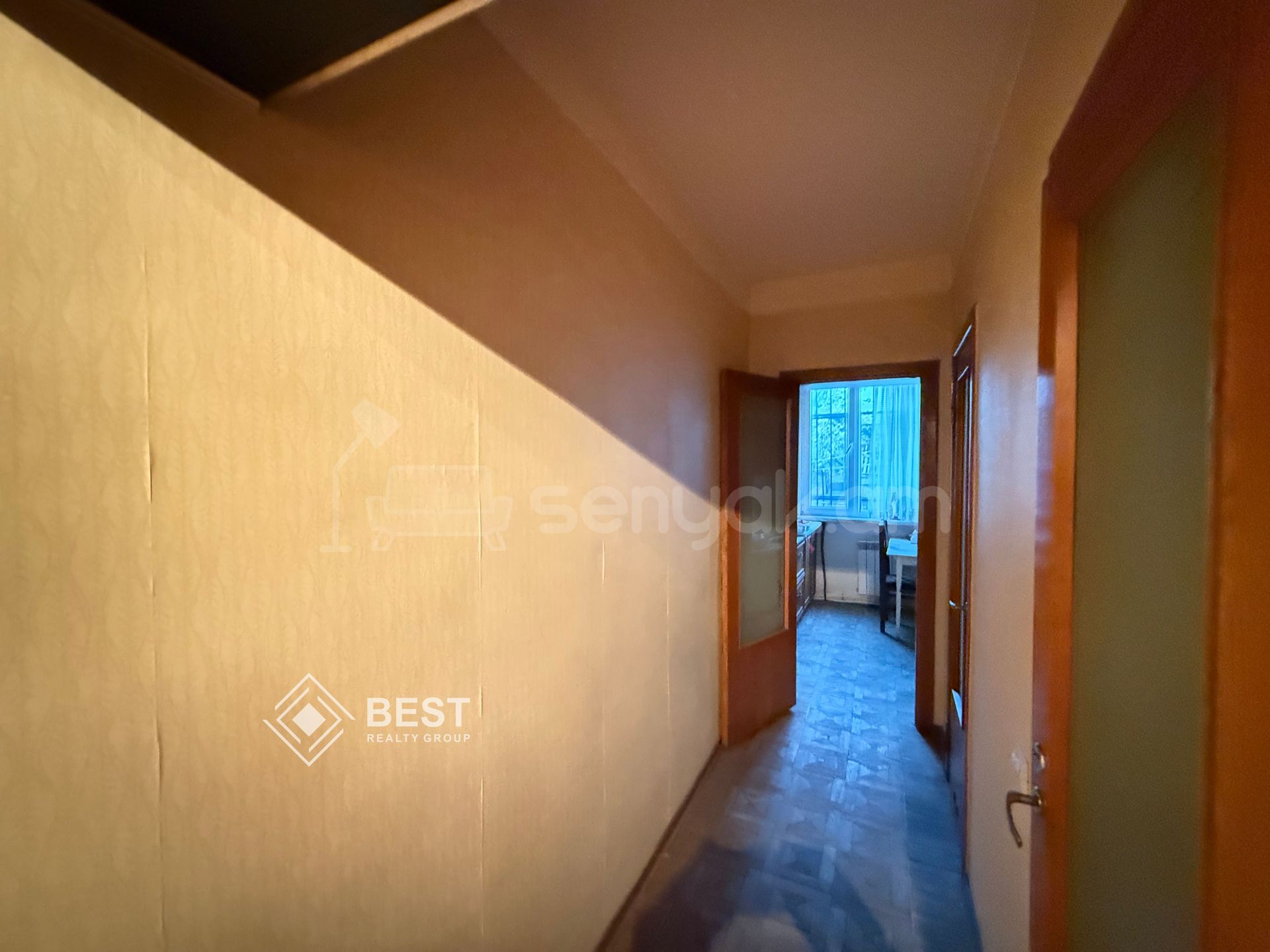 3 Սենյականոց Բնակարան Քարե Շենքում, 81քմ, 2/5 հարկ, Կոսմետիկ Վերանորոգված