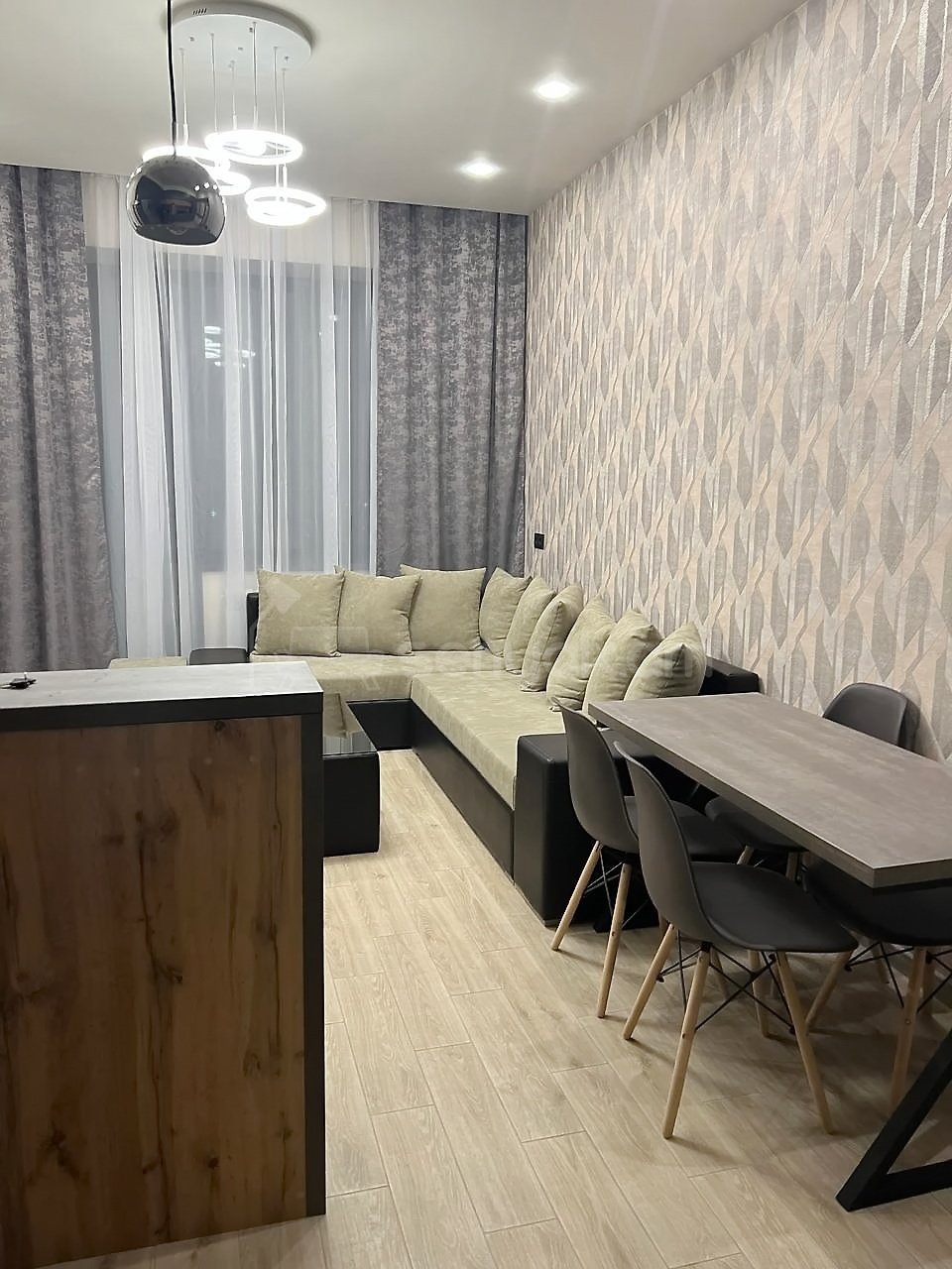 2 Սենյականոց Բնակարան Նորակառույցում, 52քմ, 14/15 հարկ, Կապիտալ Վերանորոգված, Կահավորված, Արևկող