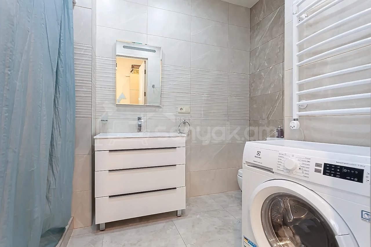 2 Սենյականոց Բնակարան Նորակառույցում, 64քմ, 4/5 հարկ, Դիզայներական Վերանորոգված