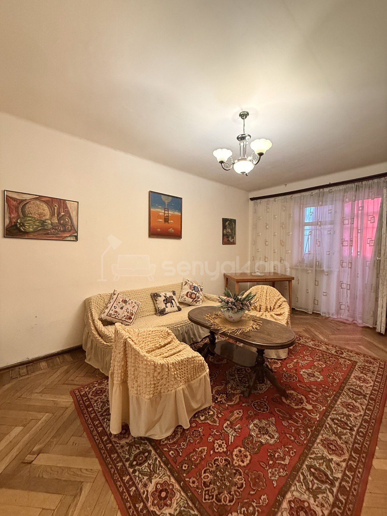 3 Սենյականոց Բնակարան Քարե Շենքում, 87քմ, 5/5 հարկ, Նորմալ Վիճակում