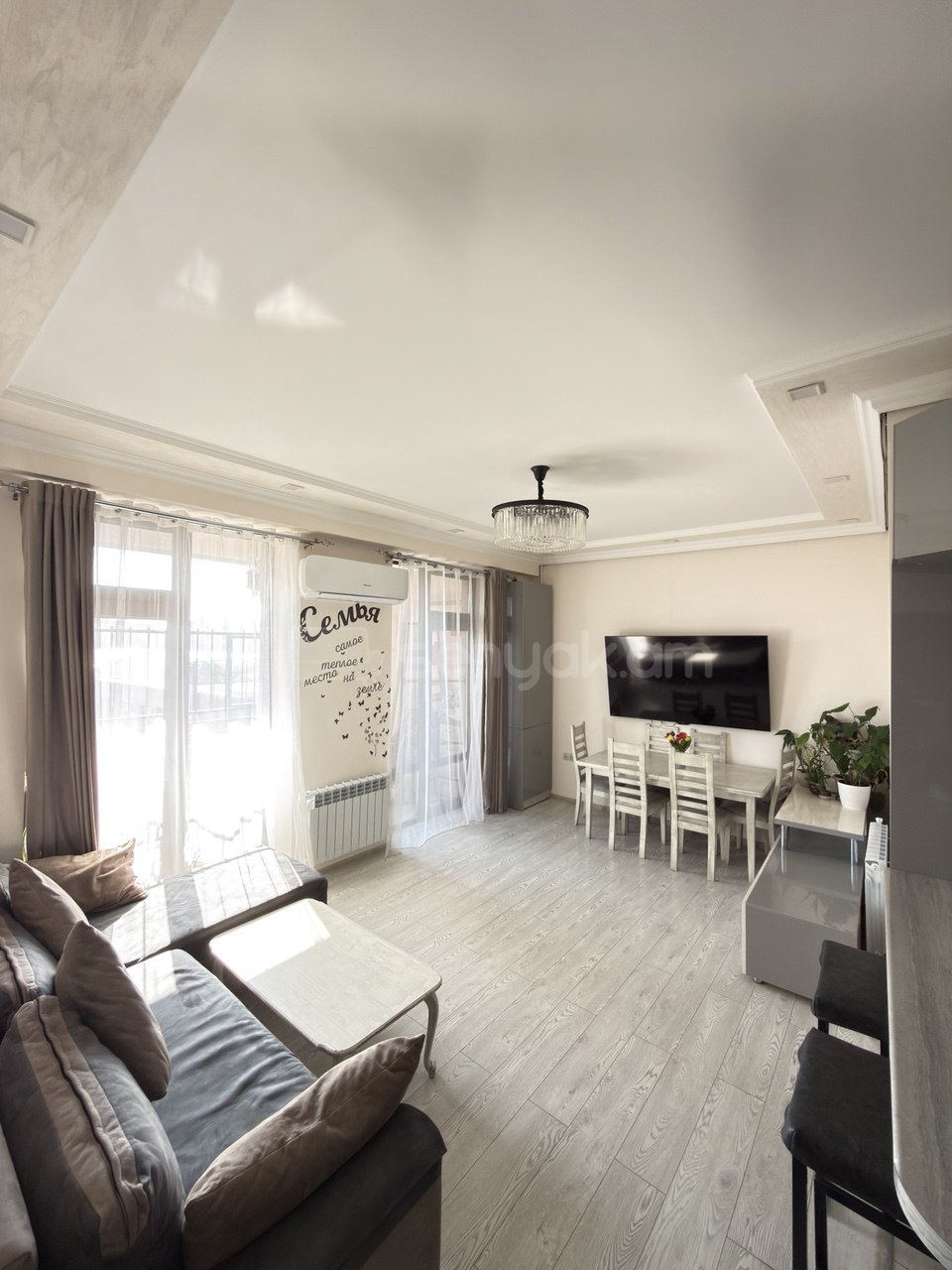 3 Սենյականոց Բնակարան, 75քմ, 7/8 հարկ, Կապիտալ Վերանորոգված, Կահավորված, Արևկող