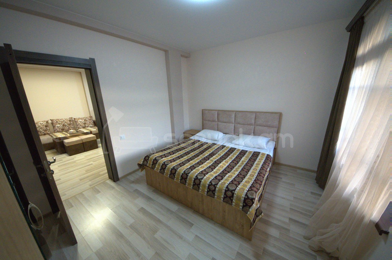 Շենք-Շինություն, 1030քմ, Կապիտալ Վերանորոգված