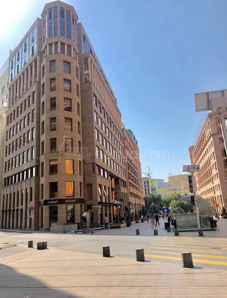 3 Սենյականոց Բնակարան Նորակառույցում, 80քմ, 8/11 հարկ, Դիզայներական Վերանորոգված