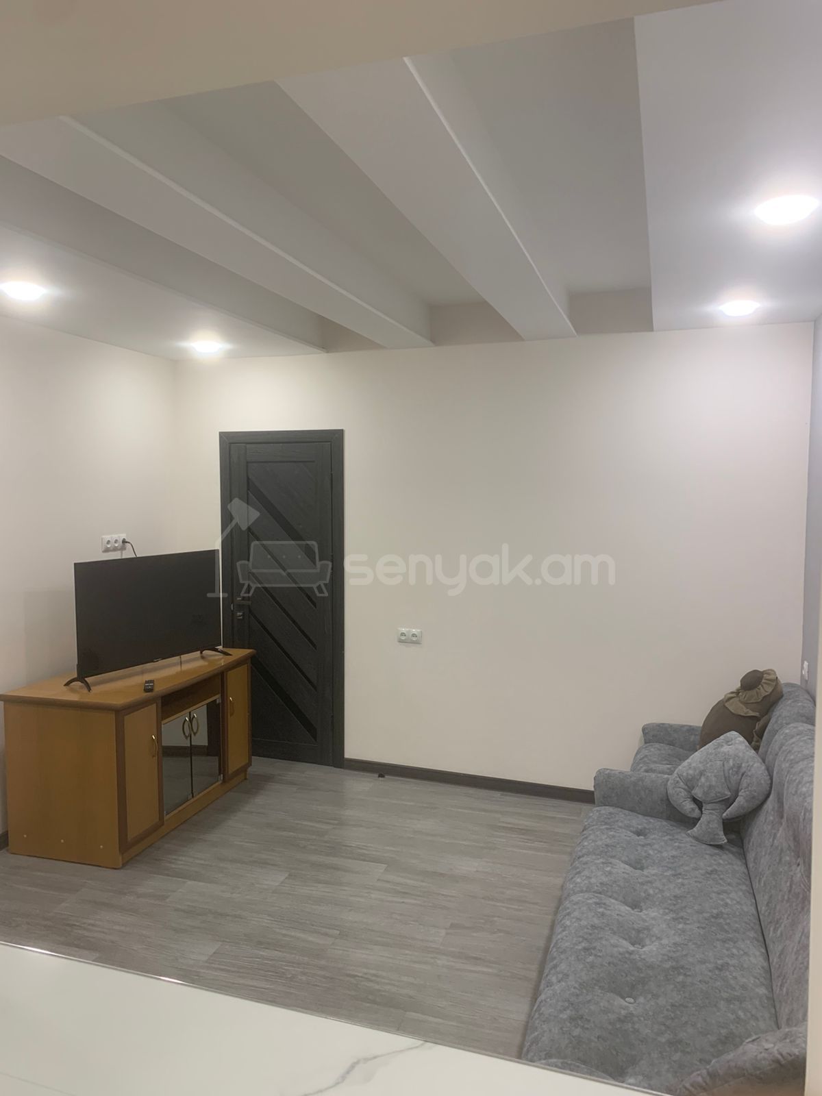 2 Սենյականոց Սեփական Տուն, 50քմ, Կապիտալ Վերանորոգված, Կահավորված