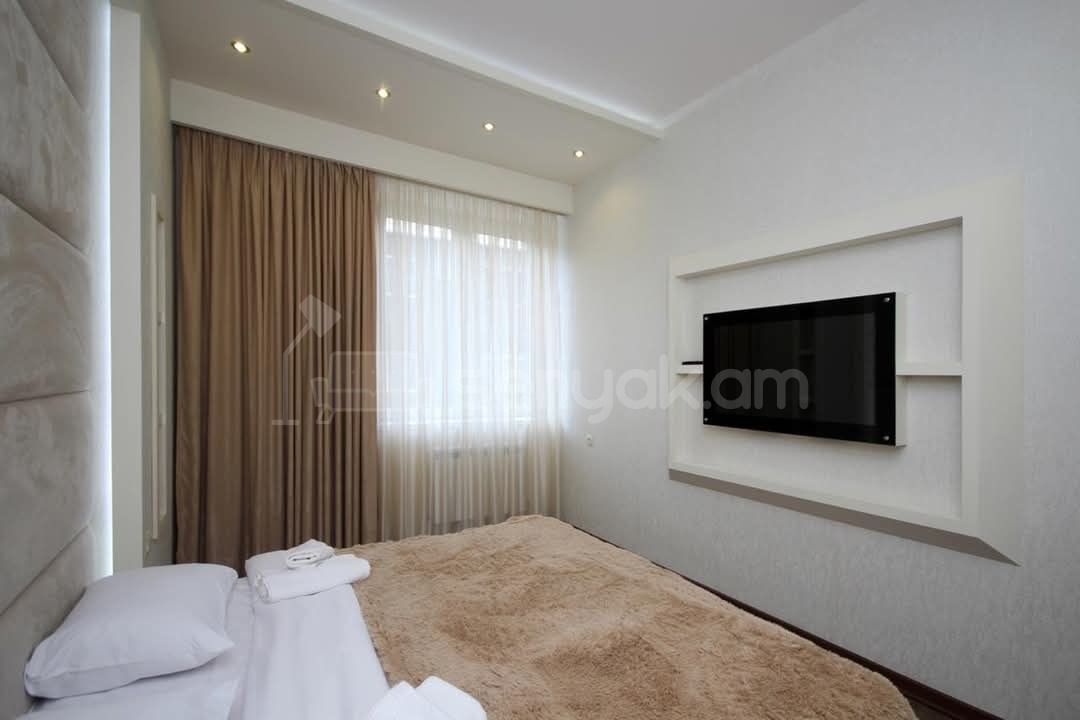 3 Սենյականոց Բնակարան Նորակառույցում, 80քմ, 7/12 հարկ, Դիզայներական Վերանորոգված