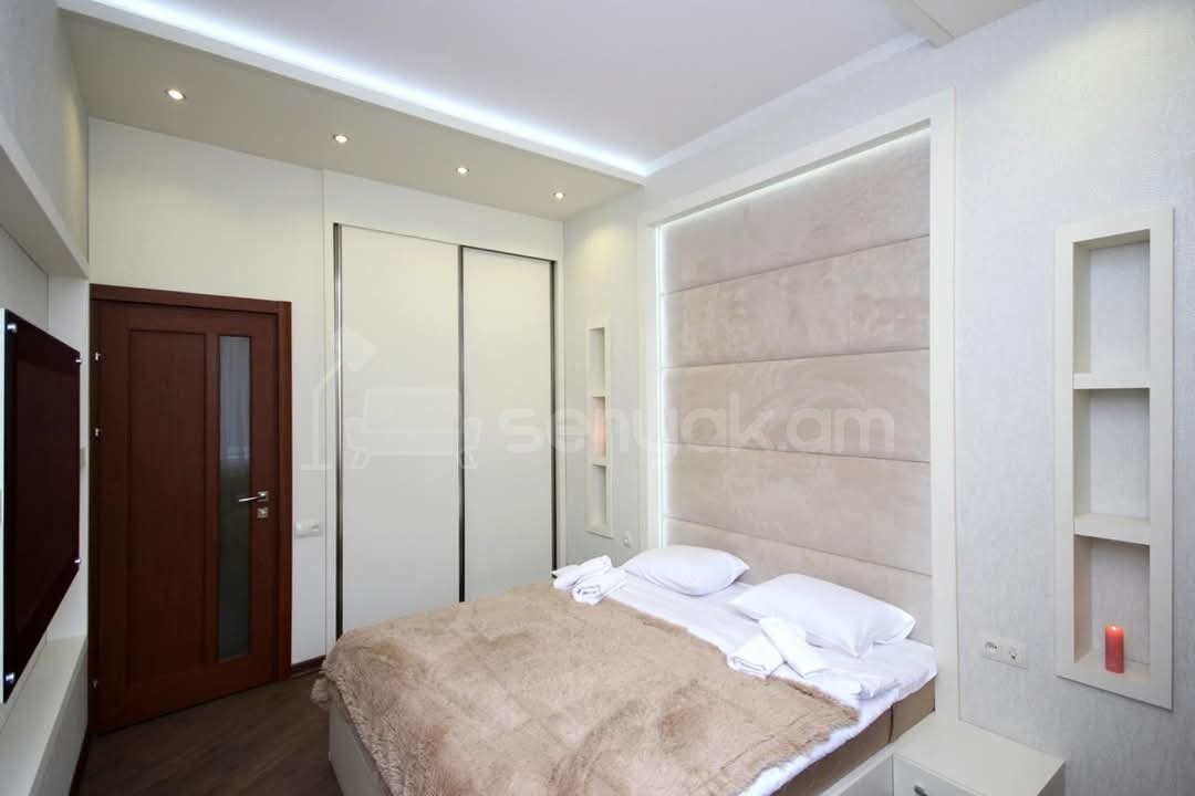 3 Սենյականոց Բնակարան Նորակառույցում, 80քմ, 7/12 հարկ, Դիզայներական Վերանորոգված