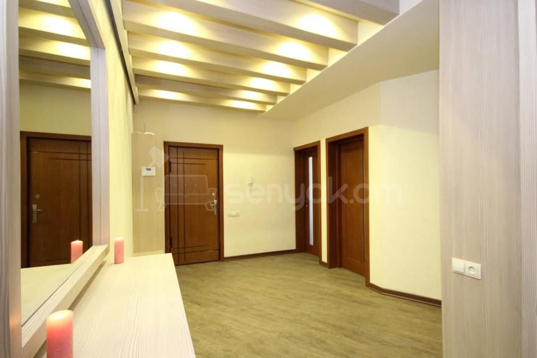 3 Սենյականոց Բնակարան Նորակառույցում, 80քմ, 7/12 հարկ, Դիզայներական Վերանորոգված