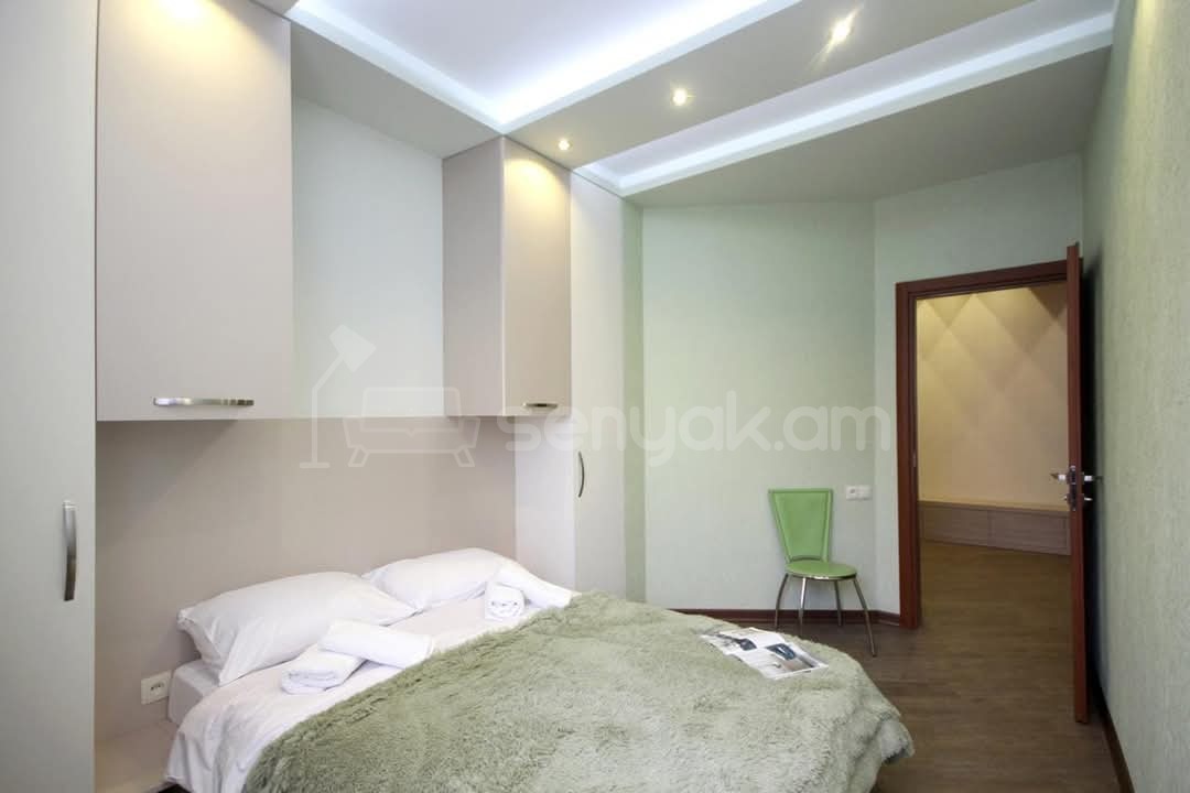 3 Սենյականոց Բնակարան Նորակառույցում, 80քմ, 7/12 հարկ, Դիզայներական Վերանորոգված