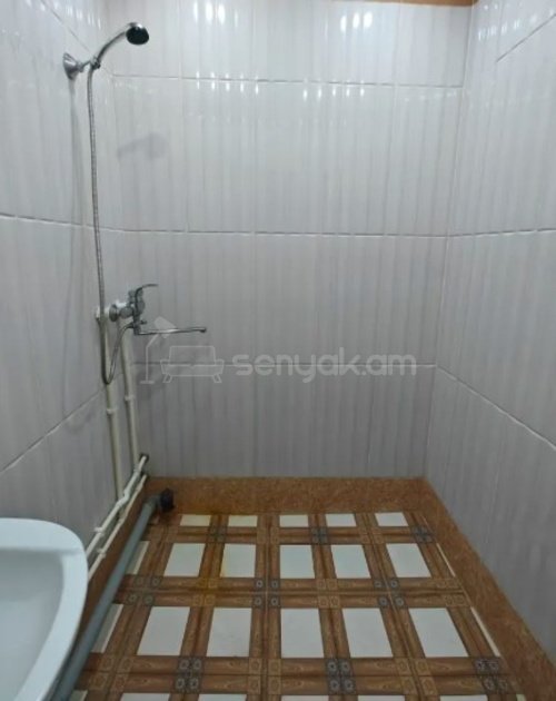 2 Սենյականոց Բնակարան, 70քմ, 3/9 հարկ, Կոսմետիկ Վերանորոգված, Կահավորված, Արևկող