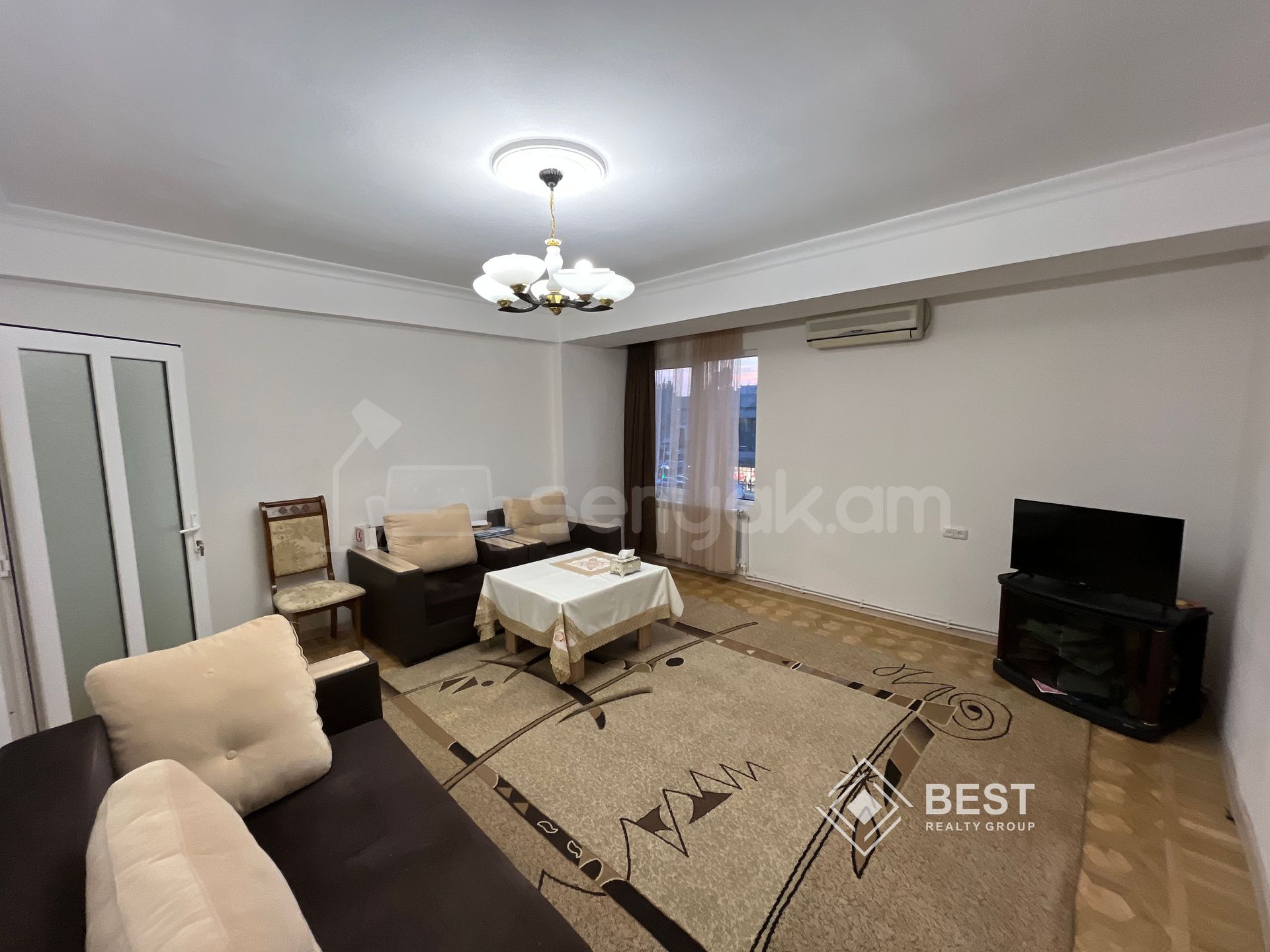 5 Սենյականոց Բնակարան, 144քմ, 3/14 հարկ, Կապիտալ Վերանորոգված