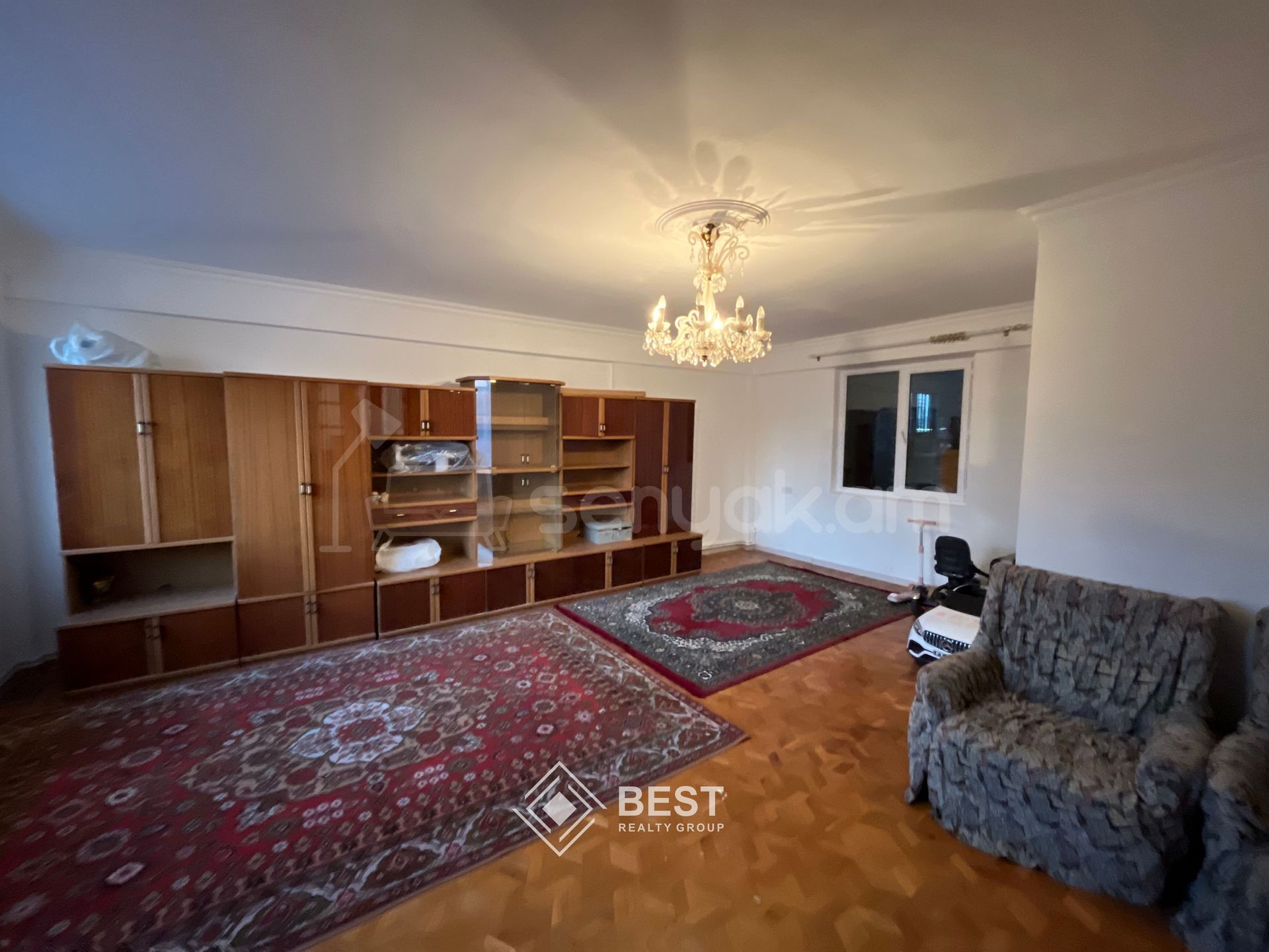 5 Սենյականոց Բնակարան, 144քմ, 3/14 հարկ, Կապիտալ Վերանորոգված