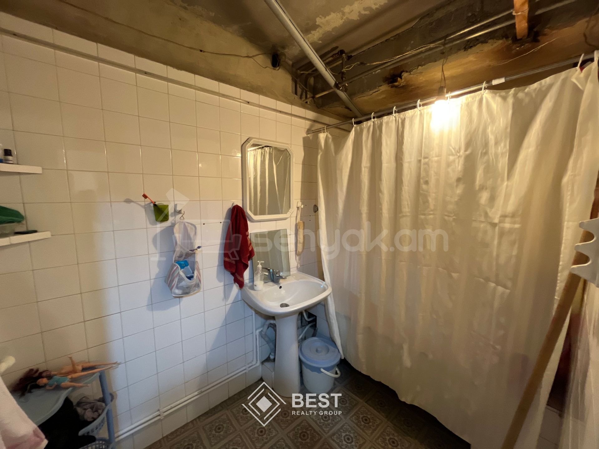 5 Սենյականոց Բնակարան, 144քմ, 3/14 հարկ, Կապիտալ Վերանորոգված