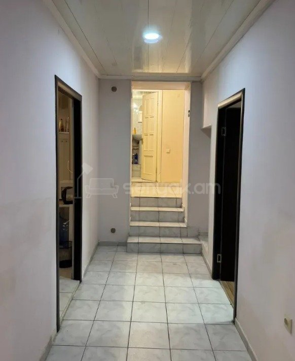 Օֆիսային Տարածք, 90քմ, Կապիտալ Վերանորոգված