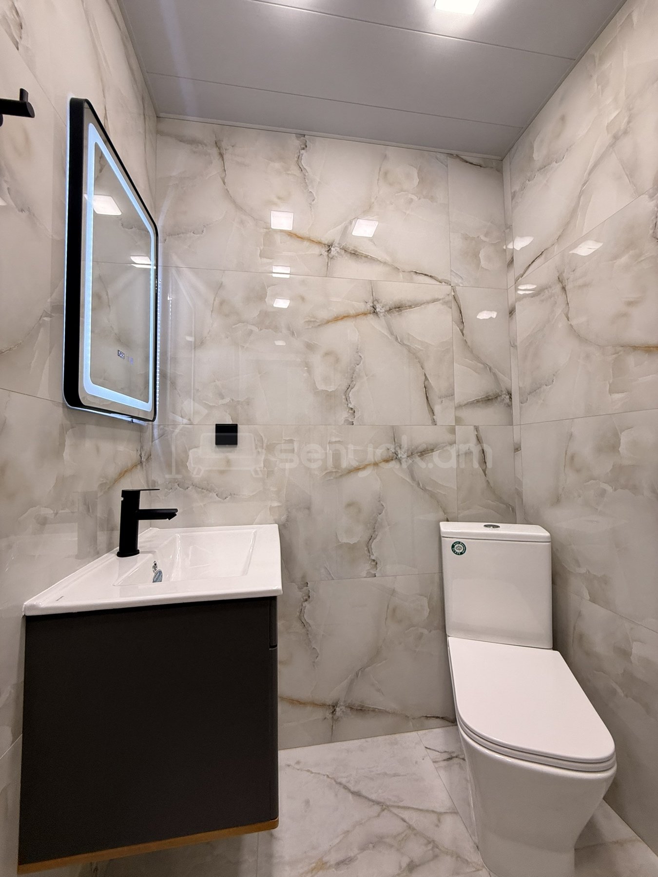 2 Սենյականոց Բնակարան Նորակառույցում, 54քմ, 11/18 հարկ, Դիզայներական Վերանորոգված