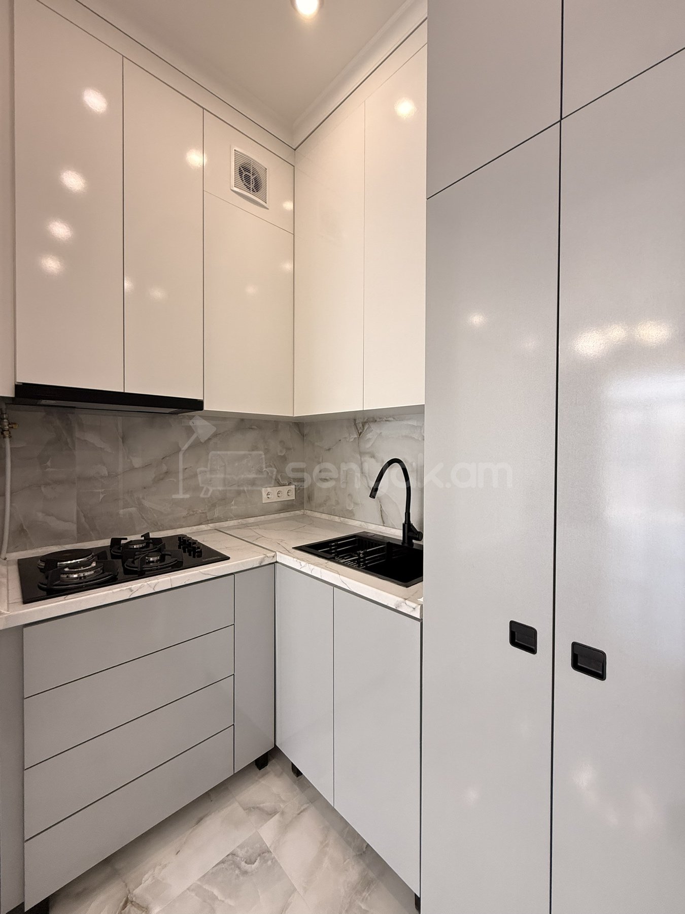 2 Սենյականոց Բնակարան Նորակառույցում, 54քմ, 11/18 հարկ, Դիզայներական Վերանորոգված