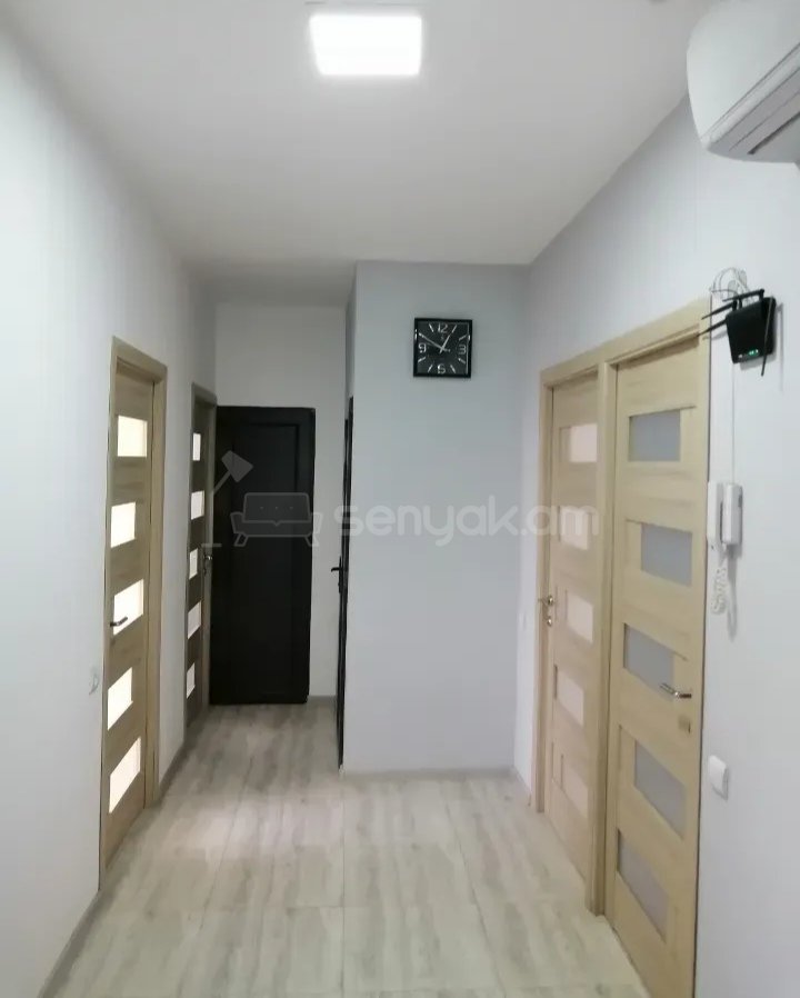 3 Սենյականոց Բնակարան, 84քմ, 6/9 հարկ, Դիզայներական Վերանորոգված, Կահավորված