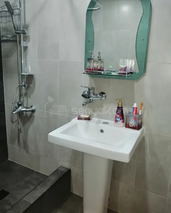 3 Սենյականոց Բնակարան, 84քմ, 6/9 հարկ, Դիզայներական Վերանորոգված, Կահավորված