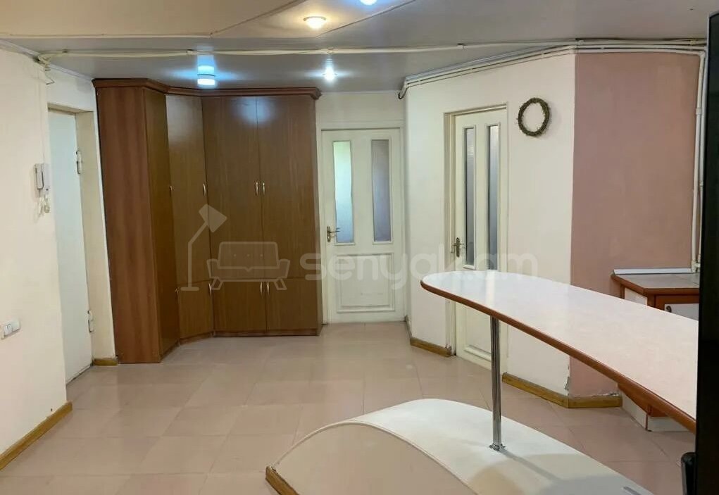 2 Սենյականոց Բնակարան, 63քմ, 3/9 հարկ, Կապիտալ Վերանորոգված, Կահավորված