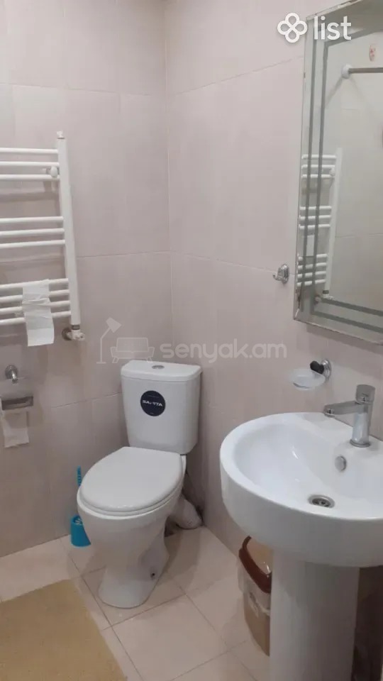 4 Սենյականոց Բնակարան Քարե Շենքում, 89քմ, 4/9 հարկ, Կապիտալ Վերանորոգված, Կահավորված