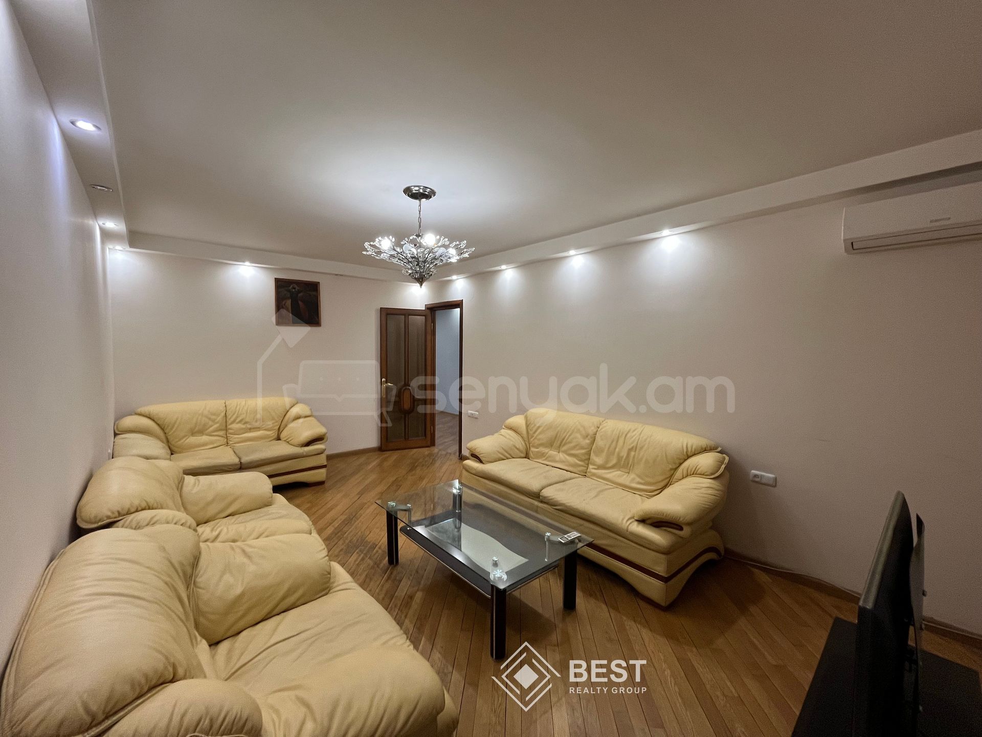 3 Սենյականոց Բնակարան Քարե Շենքում, 80քմ, 1/5 հարկ, Կապիտալ Վերանորոգված, Կահավորված, Արևկող