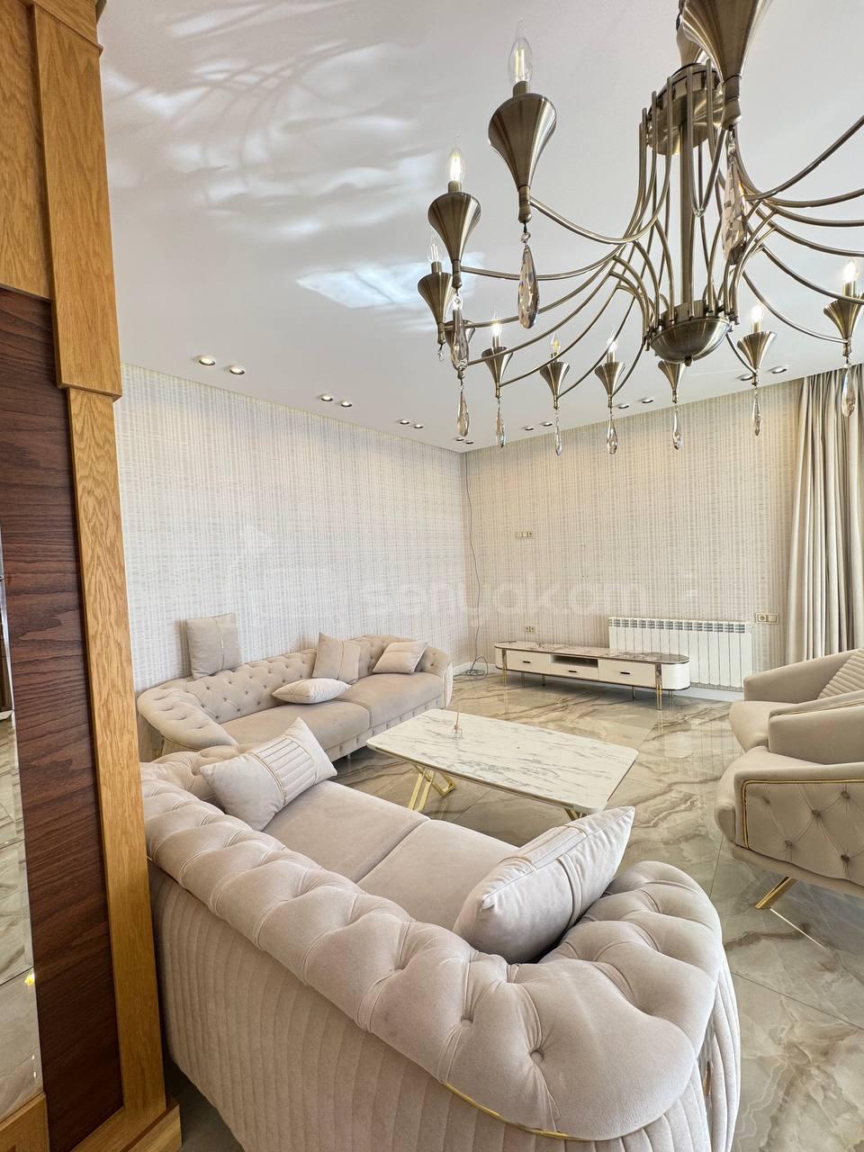 4 Սենյականոց Բնակարան, 300քմ, 15/16 հարկ, Դիզայներական Վերանորոգված, Կահավորված