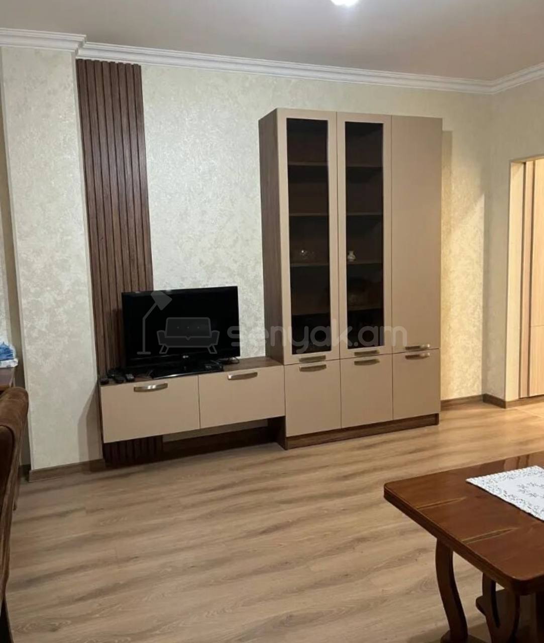 3 Սենյականոց Բնակարան, 70քմ, 10/12 հարկ, Կապիտալ Վերանորոգված, Կահավորված