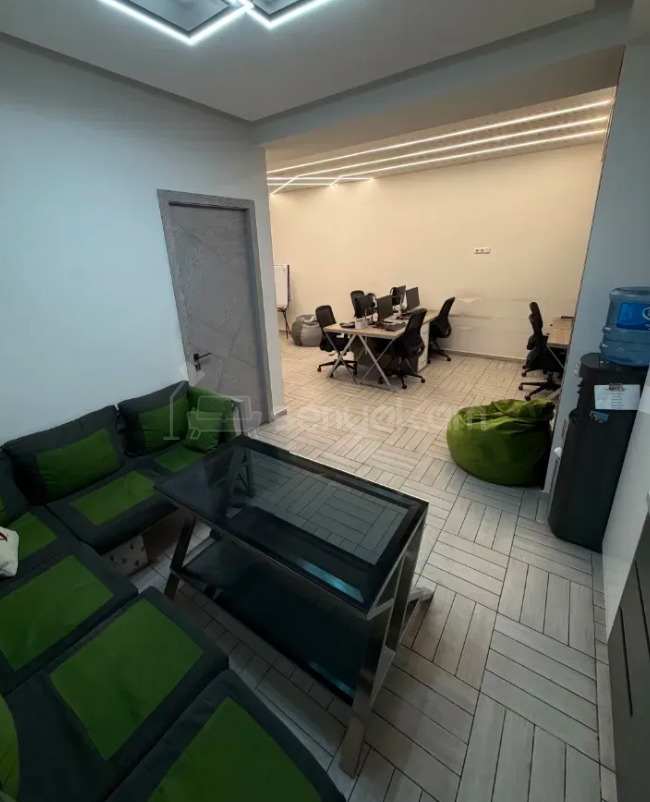 Նորակառույց Օֆիսային Տարածք, 60քմ