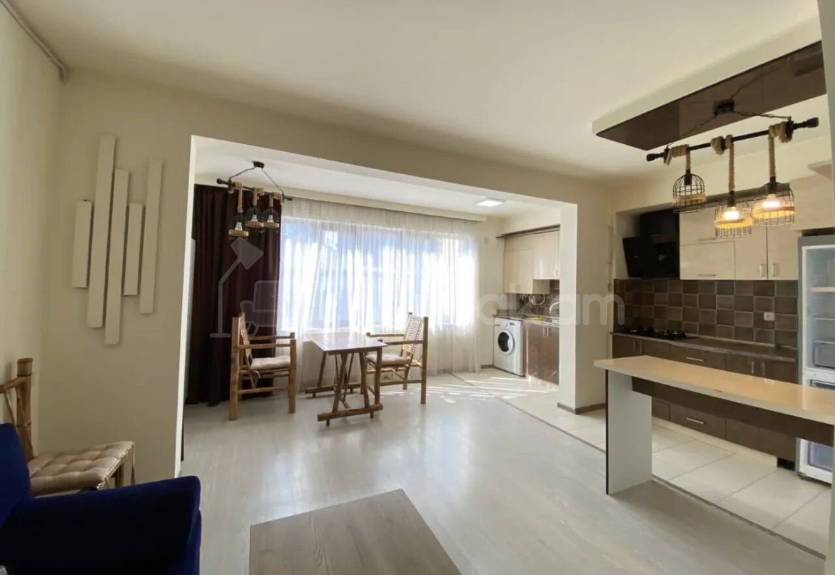 2 Սենյականոց Բնակարան, 46քմ, 2/9 հարկ, Կապիտալ Վերանորոգված