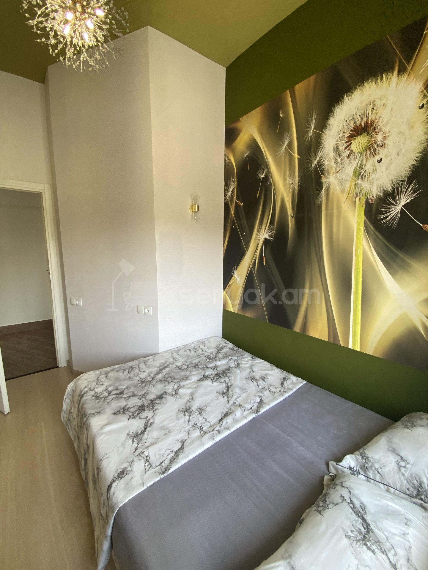 3 Սենյականոց Բնակարան Քարե Շենքում, 60քմ, 2/5 հարկ, Դիզայներական Վերանորոգված, Կահավորված, Արևկող