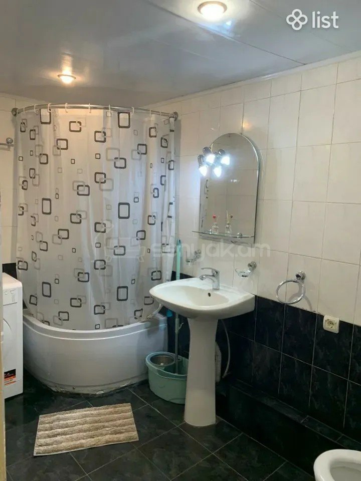 2 Սենյականոց Բնակարան, 65քմ, 3/9 հարկ, Կապիտալ Վերանորոգված, Կահավորված, Արևկող