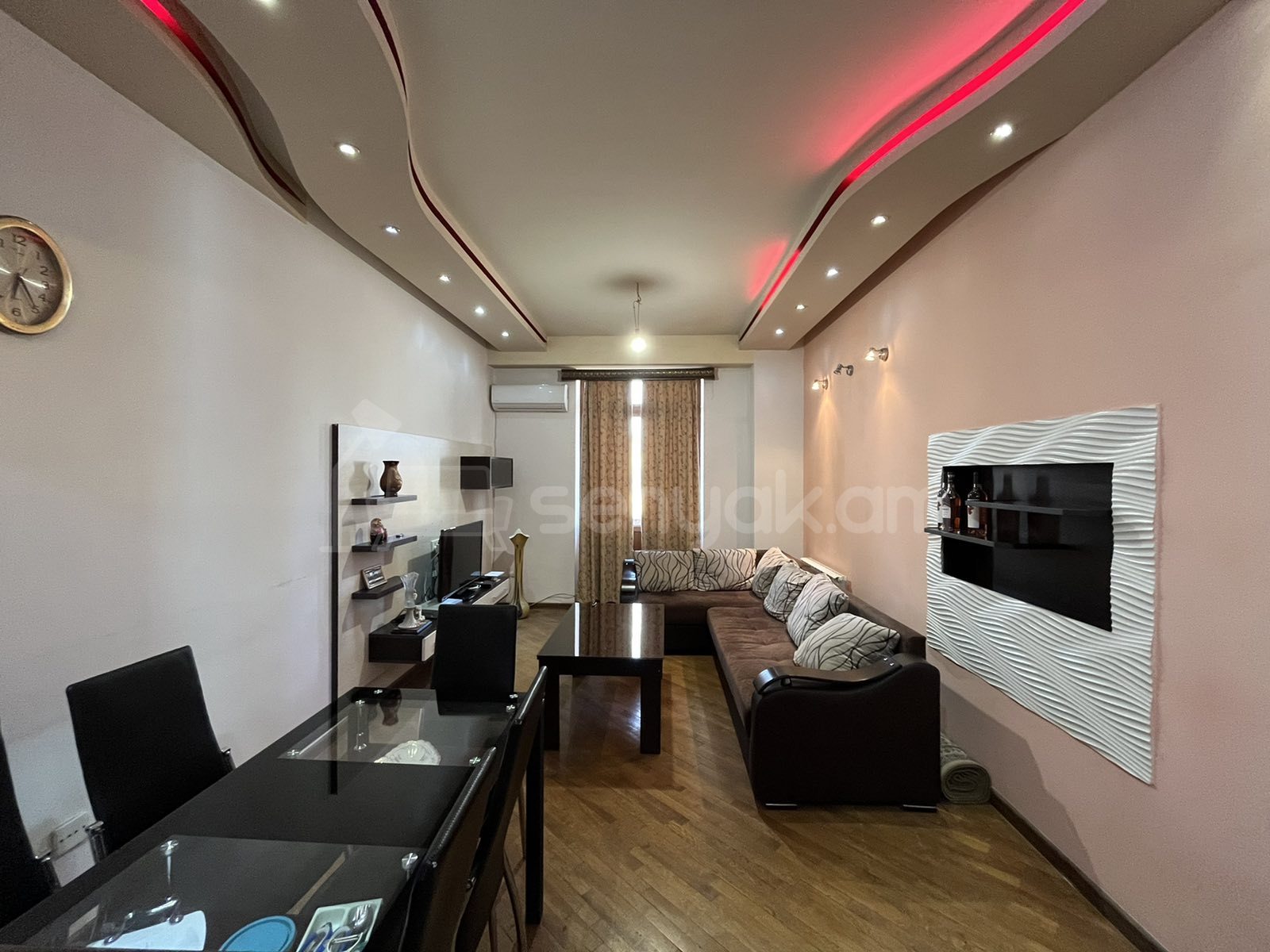 2 Սենյականոց Բնակարան Նորակառույցում, 60քմ, 8/13 հարկ, Կապիտալ Վերանորոգված, Կահավորված, Արևկող