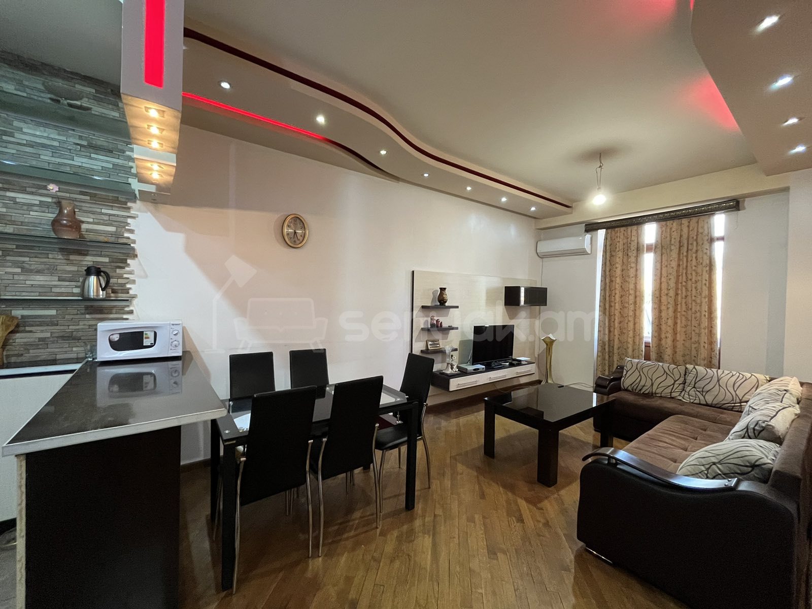 2 Սենյականոց Բնակարան Նորակառույցում, 60քմ, 8/13 հարկ, Կապիտալ Վերանորոգված, Կահավորված, Արևկող