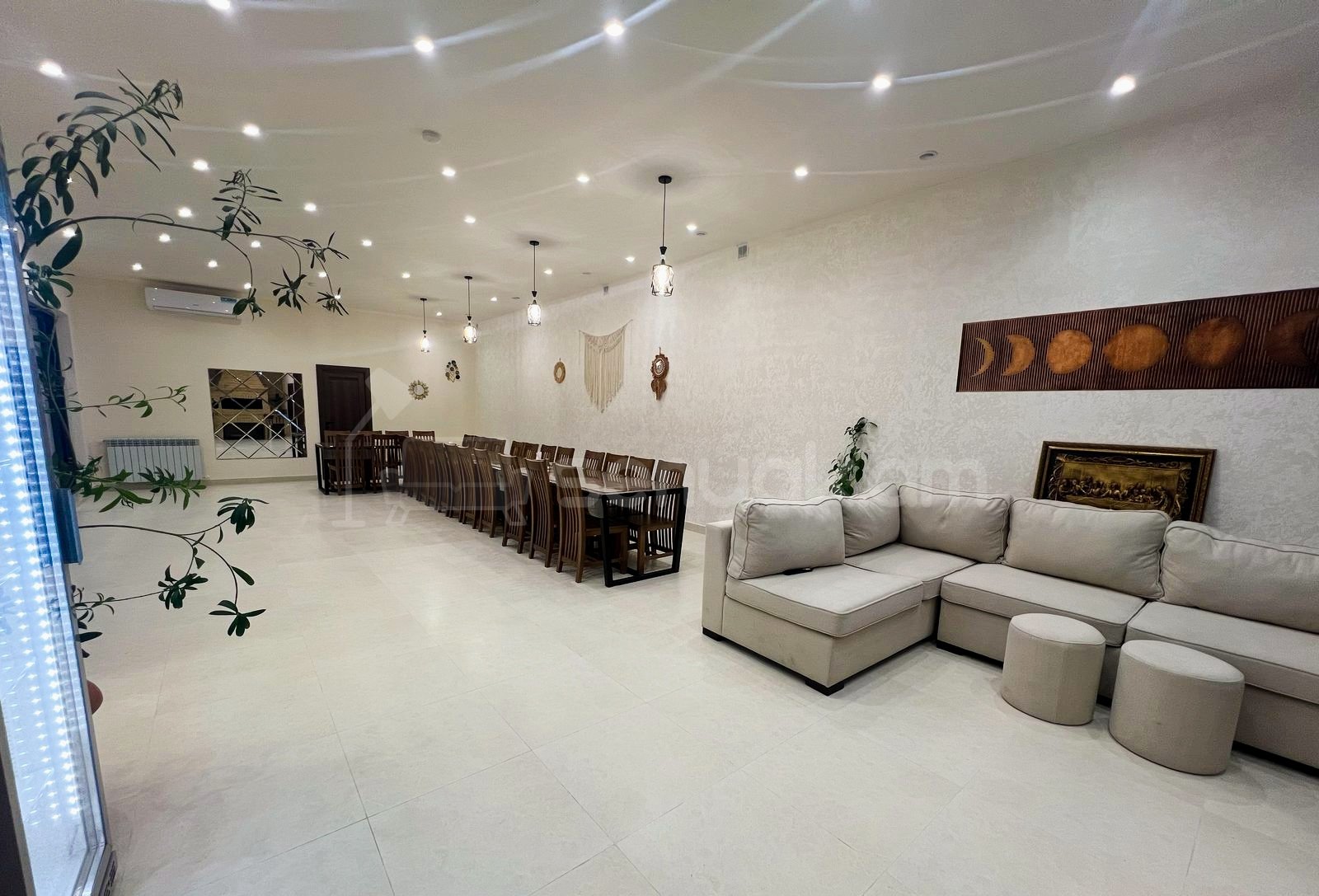 1 Սենյականոց Շքեղ Առանձնատուն, 200քմ, Լողավազանով