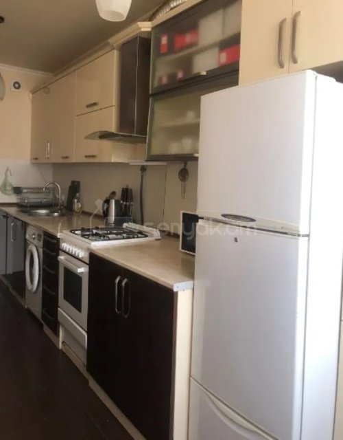 3 Սենյականոց Բնակարան, 75քմ, 8/9 հարկ, Կոսմետիկ Վերանորոգված, Կահավորված, Արևկող