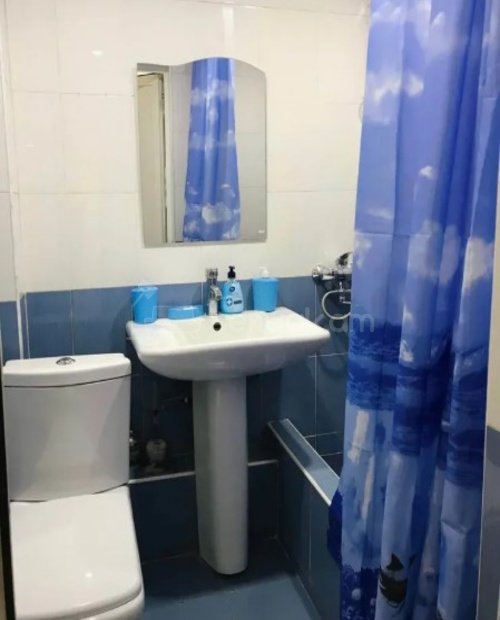 3 Սենյականոց Բնակարան Քարե Շենքում, 70քմ, 4/5 հարկ, Կոսմետիկ Վերանորոգված, Կահավորված, Արևկող