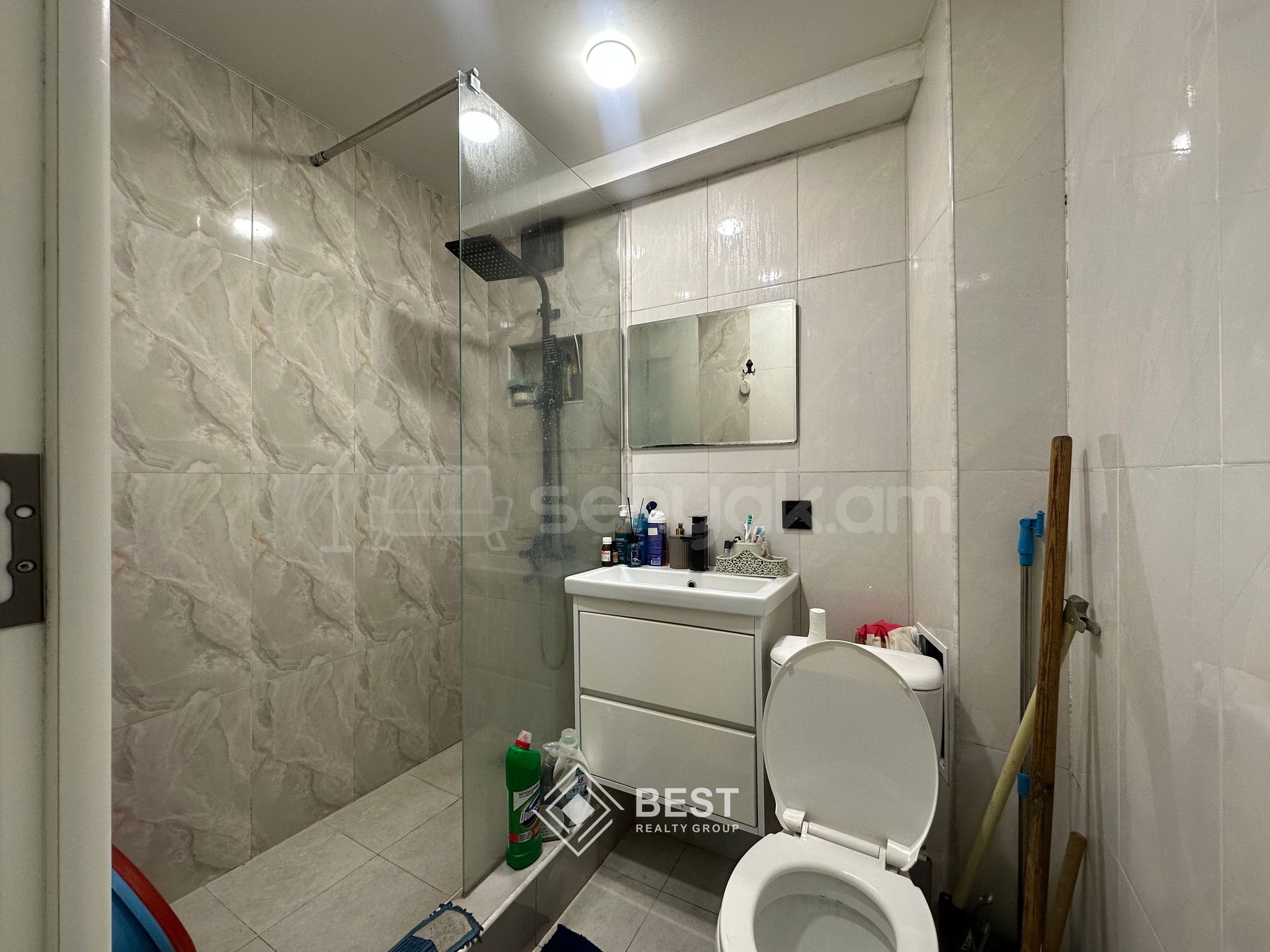 3 Սենյականոց Բնակարան, 73քմ, 2/4 հարկ, Կոսմետիկ Վերանորոգված