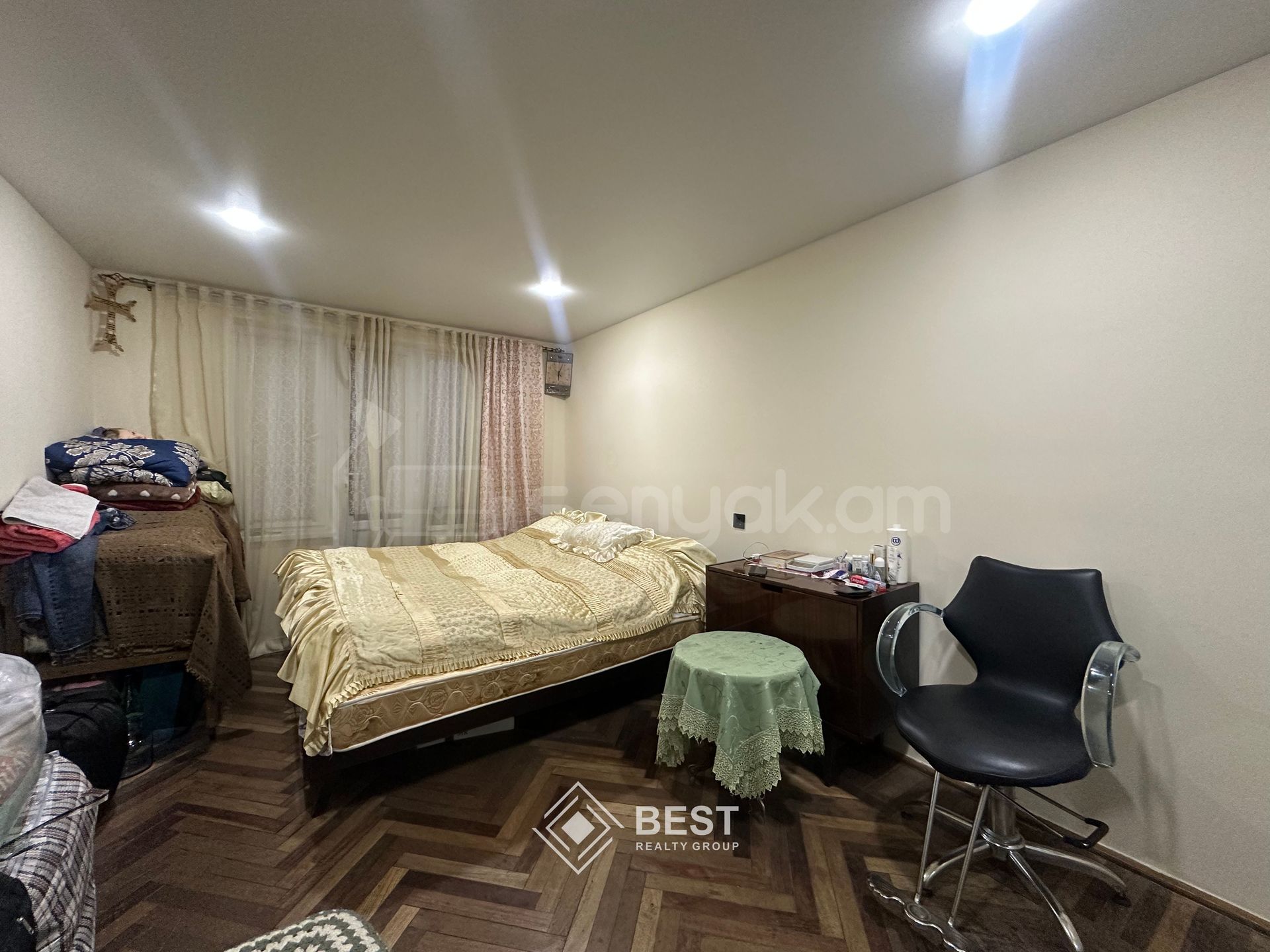 3 Սենյականոց Բնակարան, 73քմ, 2/4 հարկ, Կոսմետիկ Վերանորոգված