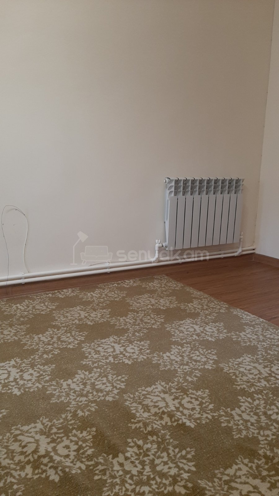 2 Սենյականոց Բնակարան, 58քմ, 3/5 հարկ, Կապիտալ Վերանորոգված, Մասամբ Կահավորված, Արևկող