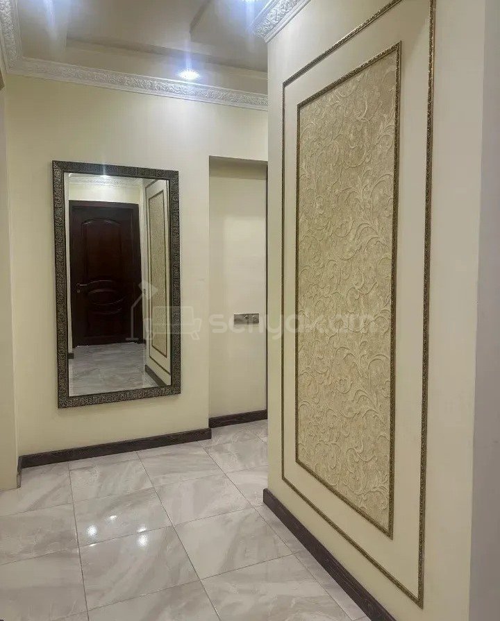 2 Սենյականոց Բնակարան Քարե Շենքում, 75քմ, 3/7 հարկ, Դիզայներական Վերանորոգված