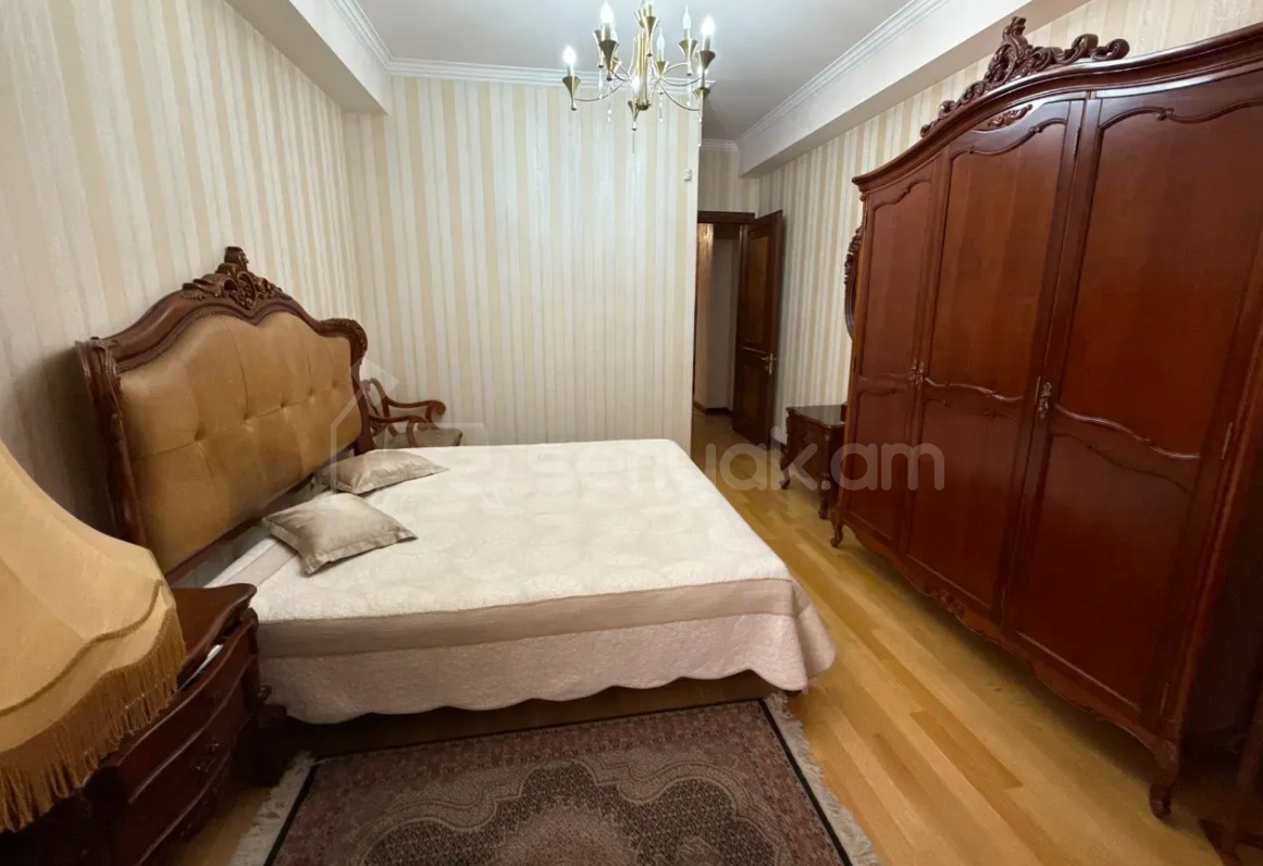 6 Սենյականոց Բնակարան Նորակառույցում, 217քմ, 6/6 հարկ, Դիզայներական Վերանորոգված