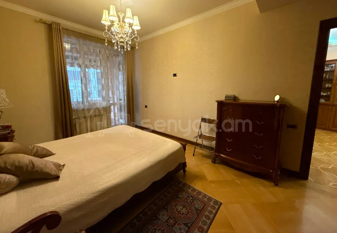 6 Սենյականոց Բնակարան Նորակառույցում, 217քմ, 6/6 հարկ, Դիզայներական Վերանորոգված