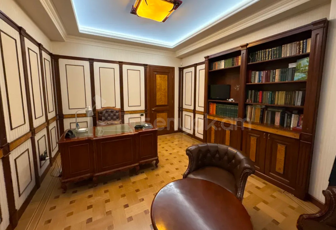 6 Սենյականոց Բնակարան Նորակառույցում, 217քմ, 6/6 հարկ, Դիզայներական Վերանորոգված