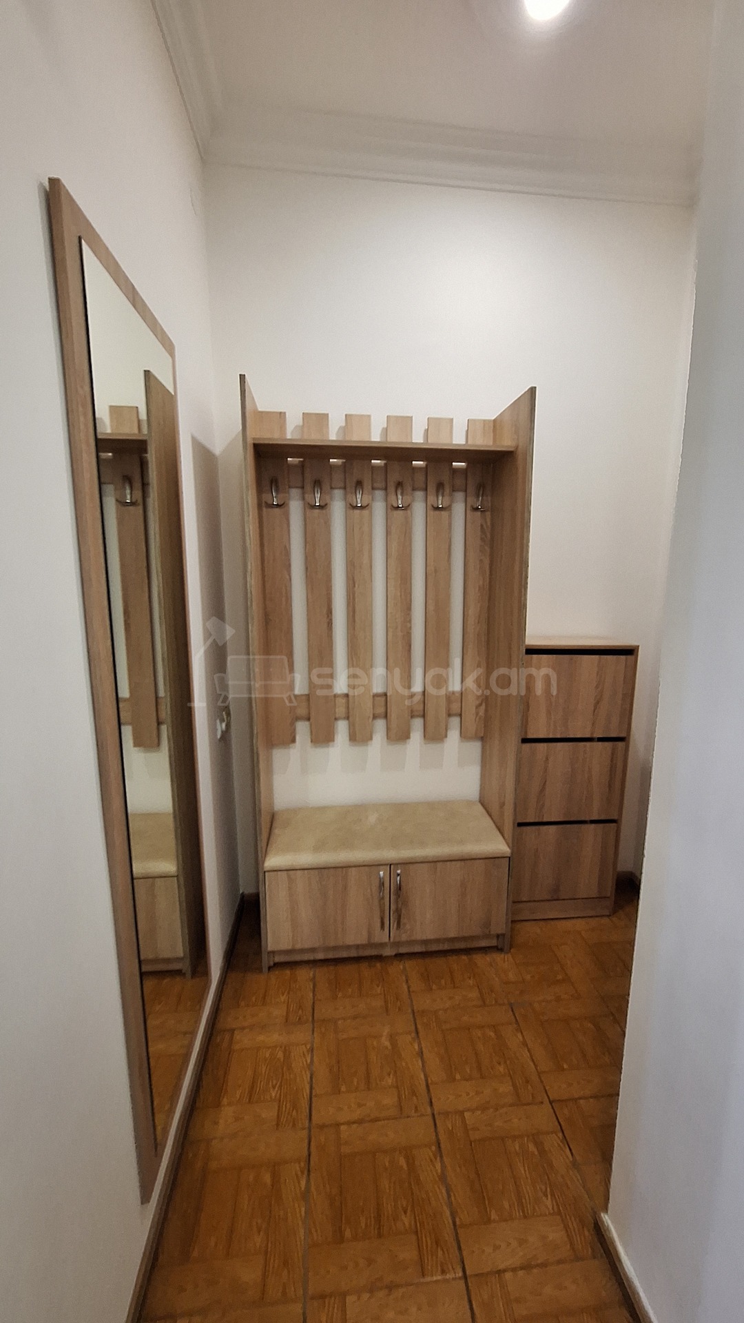 3 Սենյականոց Բնակարան Քարե Շենքում, 70քմ, 2/2 հարկ, Կապիտալ Վերանորոգված, Կահավորված, Արևկող