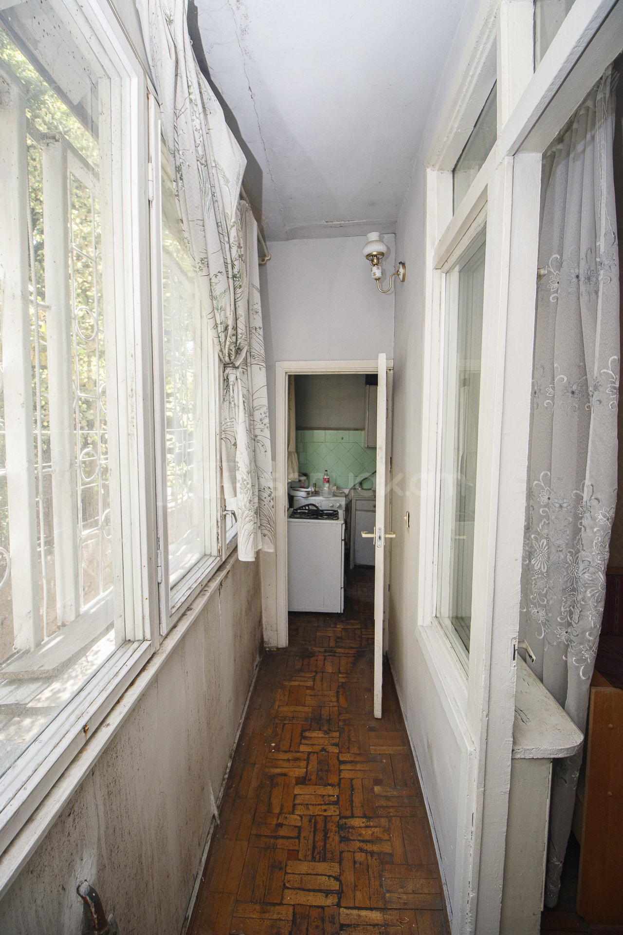 2 Սենյականոց Բնակարան Քարե Շենքում, 52քմ, 2/7 հարկ, Պետական Վիճակում