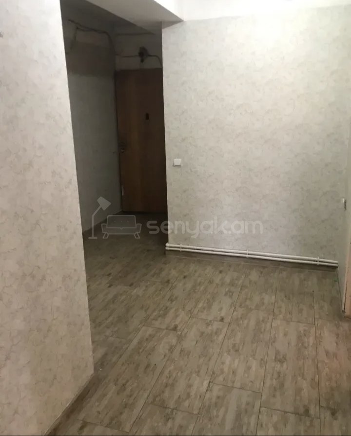 3 Սենյականոց Բնակարան, 78քմ, 4/9 հարկ, Նորմալ Վիճակում, Կահավորված, Արևկող