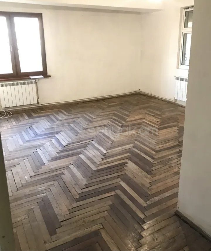 3 Սենյականոց Բնակարան, 78քմ, 4/9 հարկ, Նորմալ Վիճակում, Կահավորված, Արևկող