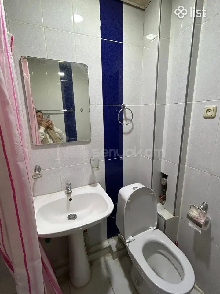 3 Սենյականոց Բնակարան Քարե Շենքում, 75քմ, 2/5 հարկ, Կապիտալ Վերանորոգված, Կահավորված, Արևկող