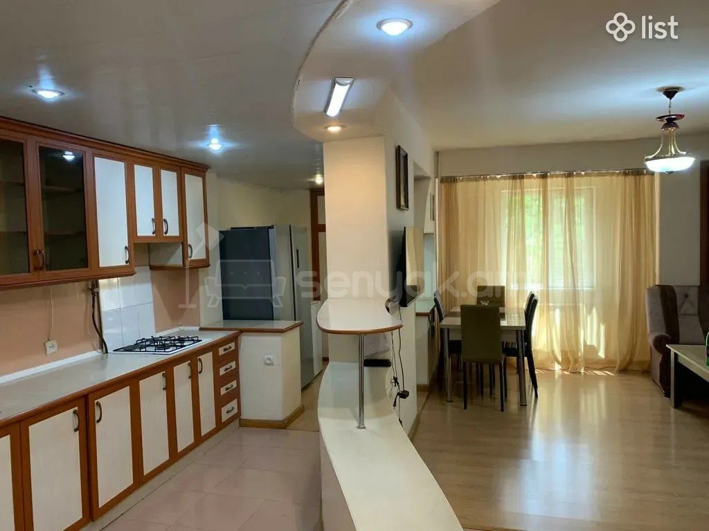 2 Սենյականոց Բնակարան, 65քմ, 3/9 հարկ, Կապիտալ Վերանորոգված, Կահավորված, Արևկող