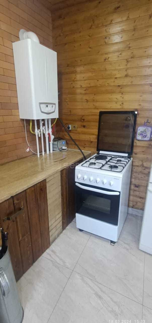 1 Սենյականոց Ամառանոց, 150քմ, Լողավազանով